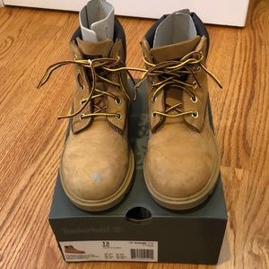 Timberland Boots Premium 6 inch Waterproof in Wheat Nubuck